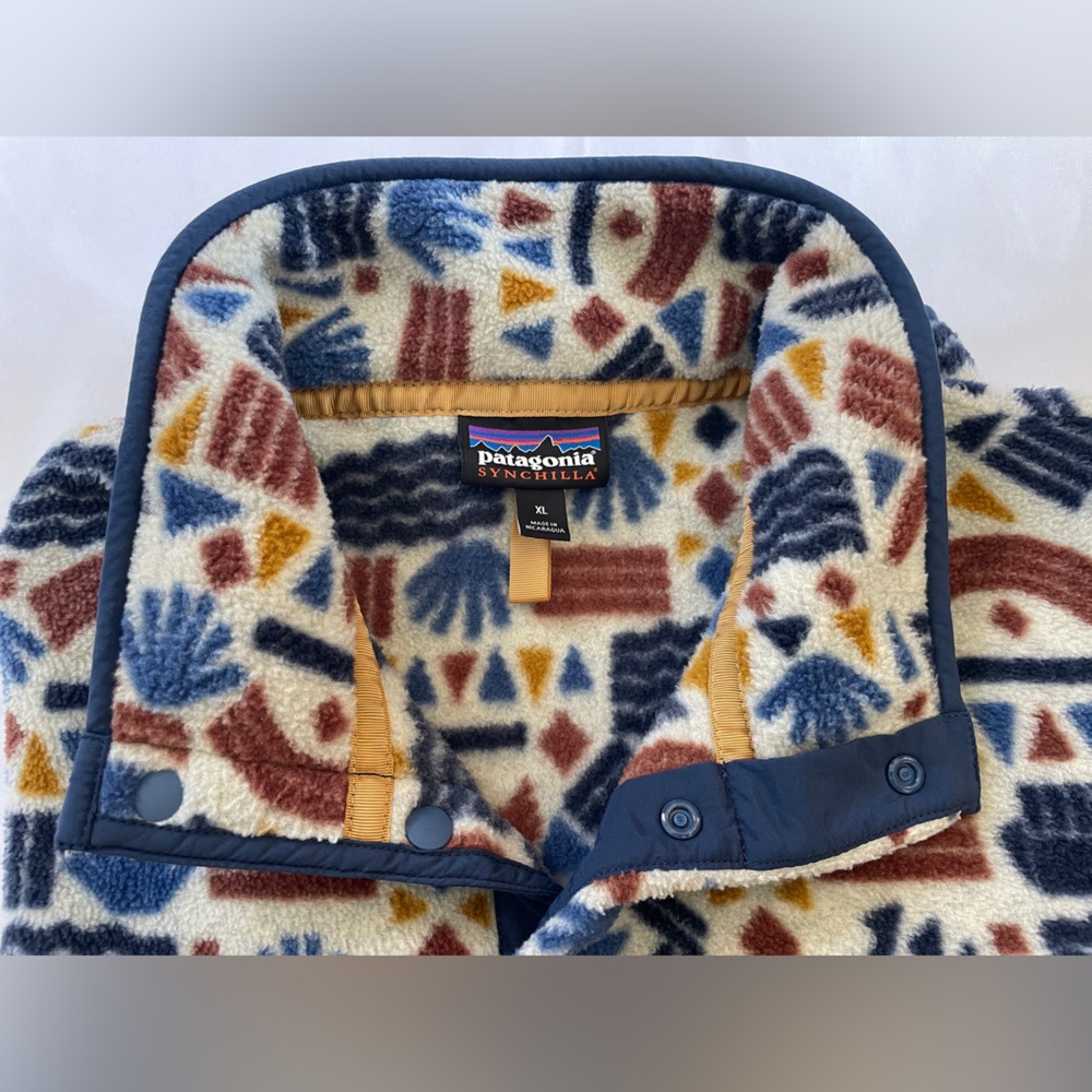 Patagonia Synchilla Snap-T Pullover Men's XL Protected Peaks Multi Big Oatmeal - Picture 3 of 12